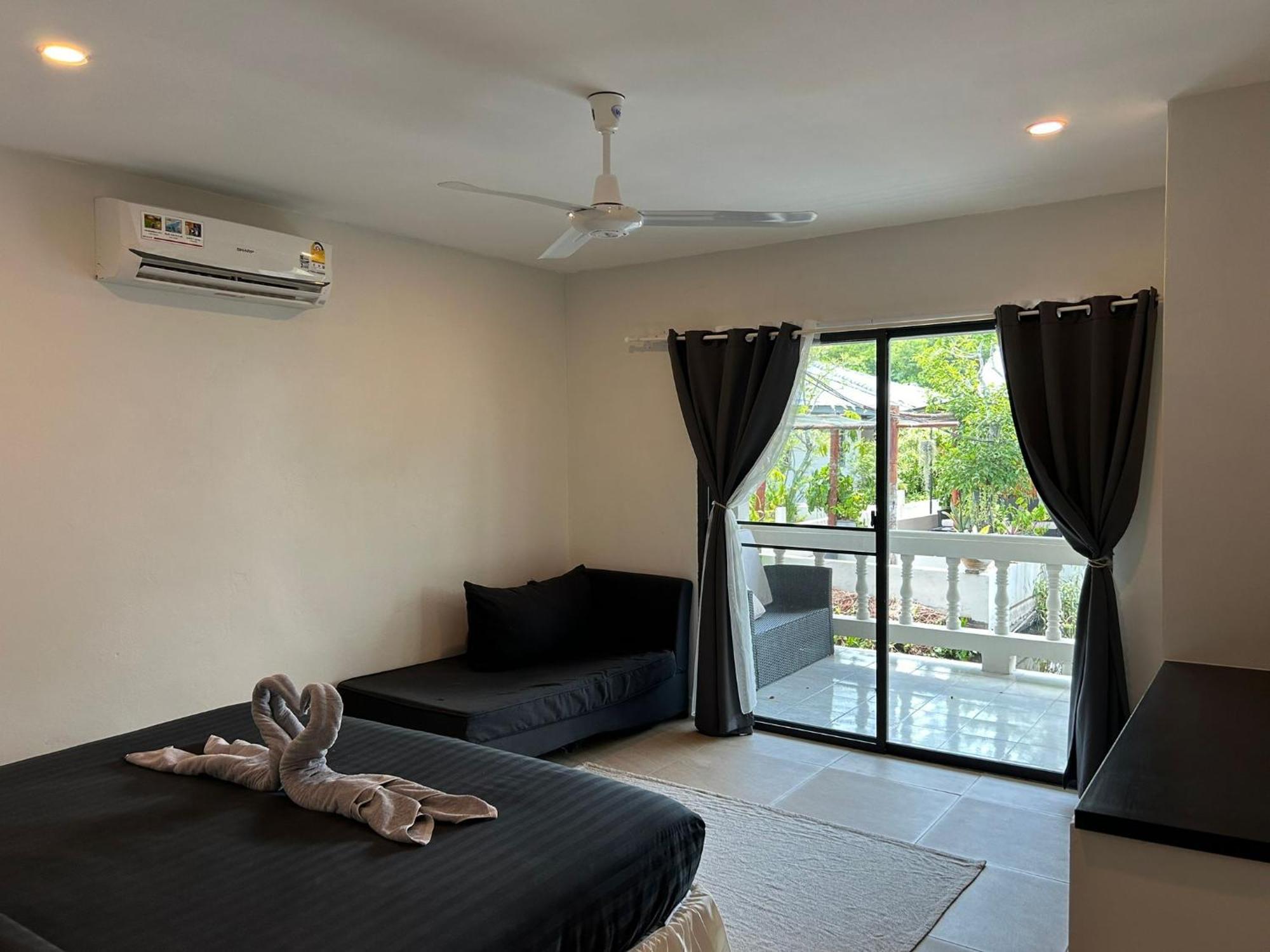 Aussieland Bungalows Ламай Бийч Екстериор снимка